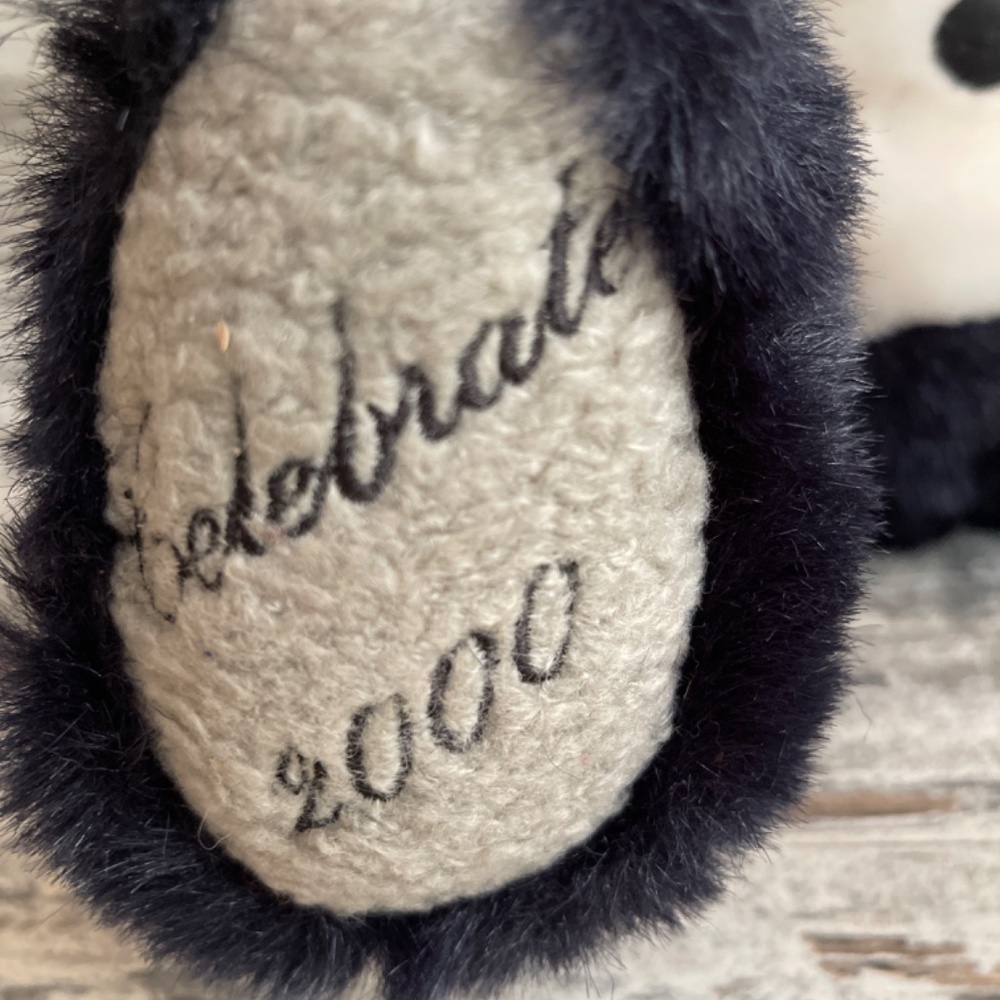Belkie Bear 2000 Collectible - Picture 4 of 7